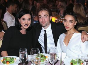 Kencan dengan Katy Perry, Asmara Robert Pattinson dan FKA Twigs Mendingin