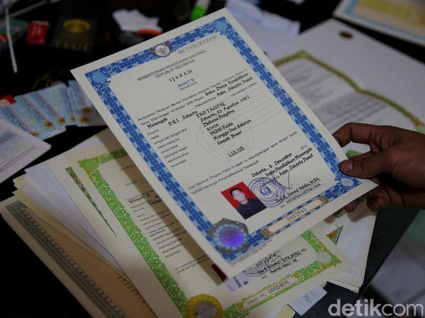 Rumah Percetakan Sertifikat Palsu di Tambora Digerebek Polisi