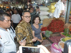 Daya Beli Turun, Zulkifli Hasan Dicurhati Pedagang di Medan