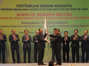 Pertemuan MK Se-Asia Momentum Bangkitnya Demokrasi Konstitusional