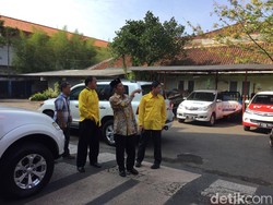 Bahas Koalisi, Dedi Mulyadi Datangi Kantor DPD PDIP Jabar