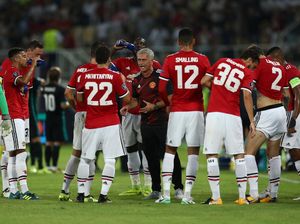 Mourinho Puji Semangat Juang MU