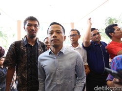 Sudah Mediasi dengan Pihak Apartemen, Acho Datangi Kejari Jakpus