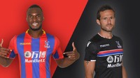 Christian Benteke (kiri) memamerkan jersey yang akan dipakai Crystal Palace di laga kandang musim 2017/2018. (Foto: Twitter @CPFC)
