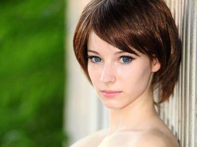 Enji Night, Cosplayer Misterius yang Cantik Jelita