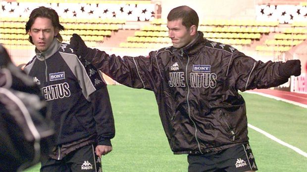 Zinedine Zidane ditolak Blackburn sebelum bergabung dengan Juventus.