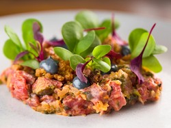 Sajian Mediterania Buatan Maggie Joans Singapura Bisa Dicicipi di Sini