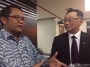CEO BlackBerry Tawari Menkominfo Aplikasi Anti Sadap