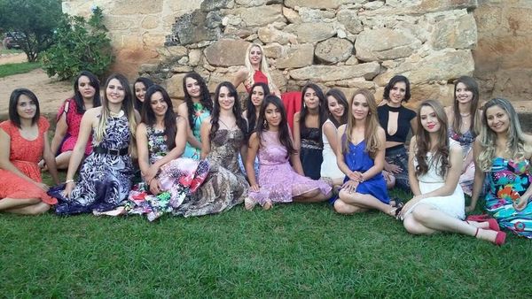 Foto: Desa di Brasil Isinya Cuma Wanita dan Cantik Semua