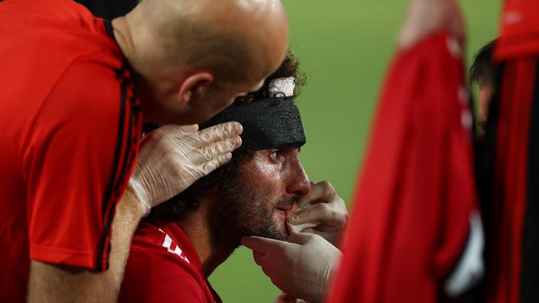 Mourinho Apresiasi Semangat Fellaini Mourinho Apresiasi Semangat Fellaini