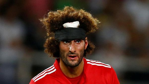 Di Satu Laga, Fellaini Punya Dua Momen yang Jadi Meme