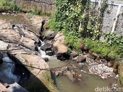 Pengelola Teras Cikapundung Bantah Pengunjung Buang Sampah ke Sungai
