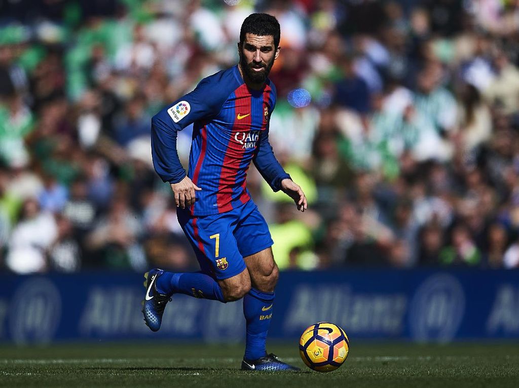 Diincar Banyak Klub, Turan Siap Tinggalkan Barca di Januari Diincar Banyak Klub, Turan Siap Tinggalkan Barca di Januari
