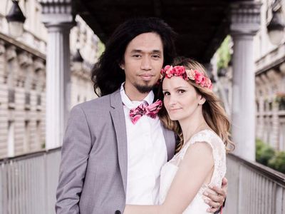 7 Potret Bahagia Ijal-Julie, Pasangan Berjodoh karena Google Translate