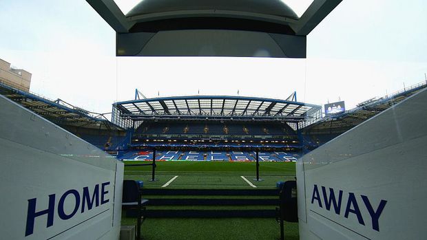 LONDON, ENGLAND - SEPTEMBER 16:  A general view from the tunnel prior to the UEFA Chanmpions League group G match between Chelsea and Maccabi Tel-Aviv FC at Stamford Bridge on September 16, 2015 in London, United Kingdom.  (Photo by Ian Walton/Getty Images)