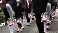 Paskibraka Berlatih Keras untuk Upacara HUT RI
