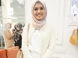 Cara Istri Ricky Harun Bagi Waktu untuk Keluarga dan Pekerjaan