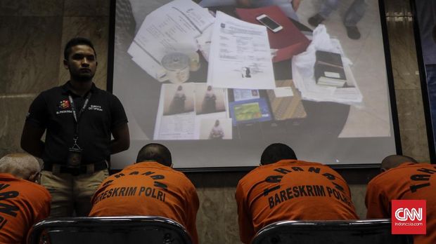 Salah satu sindikat perdagangan orang yang dibekuk oleh polisi, 2017.