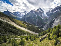 Longsor Salju Terjang Swiss, 2 Orang Hilang