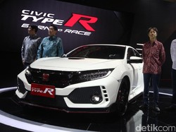 Mobil FWD Tercepat Honda Sudah Laris 25 Unit di Indonesia