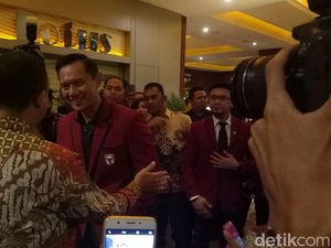 Anies-Sandi Hadiri Peluncuran The Yudhoyono Institute