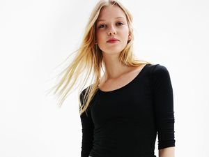 Bershka Diskon Hingga 50%, T-shirt Mulai dari Rp 79 Ribu