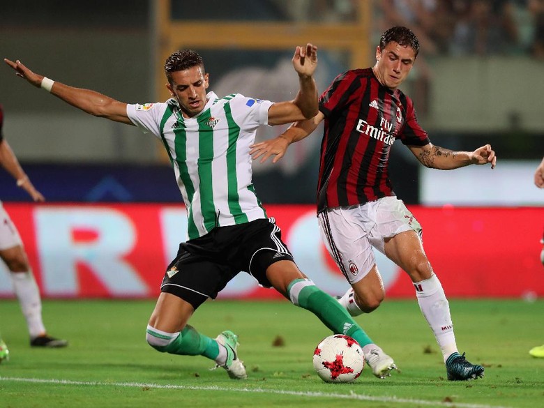 Milan Dikalahkan Real Betis Milan Dikalahkan Real Betis