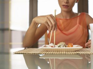 4 Hal yang Membuat Seseorang Tidak Gampang Gemuk Meski Banyak Makan