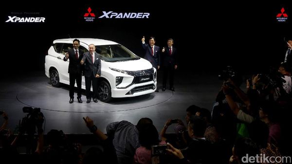 Foto: Perkenalkan Mitsubishi Xpander Low MPV Pesaing Avanza cs