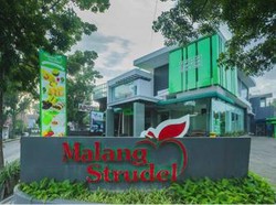 Oleh-oleh Kekinian Malang Strudel Promosikan Wonderful Indonesia