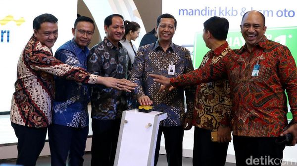 Mandiri Group Fasilitasi Pembelian Kredit di GIIAS