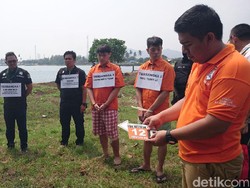 Sindikat Sabu 1 Ton Peragakan 26 Adegan Saat Rekonstruksi di Anyer