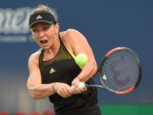 Halep dan Kerber ke Babak Ketiga, Kvitova Kandas