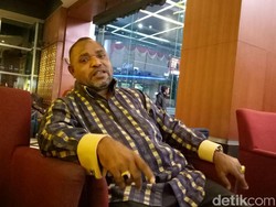 Dituduh Telantarkan Anak, Anggota DPR Jimmy: Saya Kirim Uang