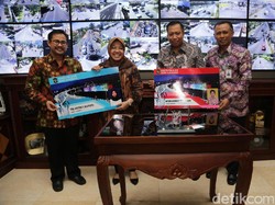 Pemkot Surabaya Tumbuhkan Kembali Minat Pelajar Gemar Menabung