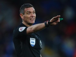 Wasit-wasit Premier League Gelar Pesta Liar di Batam