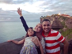 Rosmanizar Masih Bingung Mengapa Ditalak Enji eks Ayu Ting Ting