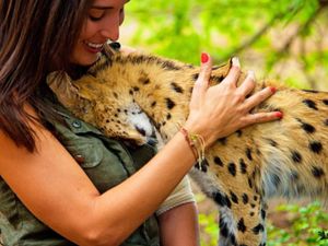 Inikah Fotografer Alam Liar Paling Seksi?