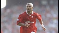 1996 – Middlesbrough 3-3 Liverpool. Laga supersengit di Riverside, dengan Liverpool tiga kali unggul tapi tiga kali pula Fabrizio Ravanelli menyamakan kedudukan untuk Boro. (Foto: Ben Radford/Allsport UK)