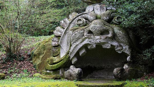 Foto: Taman Monster di Italia