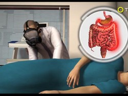 Astaga! Pria Ini Pakai Belut Hidup Buat Atasi Sembelit