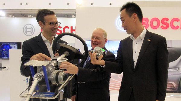Bosch Kenalkan Teknologi Keselamatan Berkendara