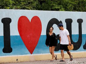 Kim Jong-Un Tunda Serangan Rudal, Warga Guam Senang Kim Jong-Un Tunda Serangan Rudal, Warga Guam Senang