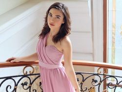 Angela Gilsha Komunikasi dengan Tuhan Meski Bukan Orang yang Beragama