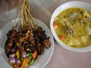 H. Saba: Sate Kambing Juicy dan Gulai Kambing Sedap dari Ciputat H. Saba: Sate Kambing Juicy dan Gulai Kambing Sedap dari Ciputat