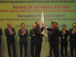 Pamor Solo Melejit, 120 Hakim MK se-Asia Gelar Simposium di Solo