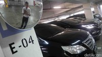 Etika Berdiri di Slot Parkir buat Ngetag Tempat, Bolehkah?