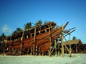 Pinisi Bersaing dengan 195 Negara Dapatkan Gelar Warisan Budaya