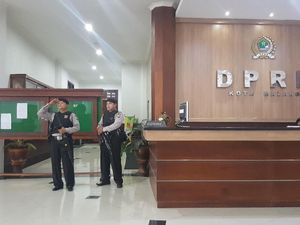 KPK Akan Periksa 23 Anggota DPRD Malang Senin KPK Akan Periksa 23 Anggota DPRD Malang Senin