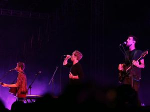 Kodaline Blusukan di Pasar Tradisional Jakarta